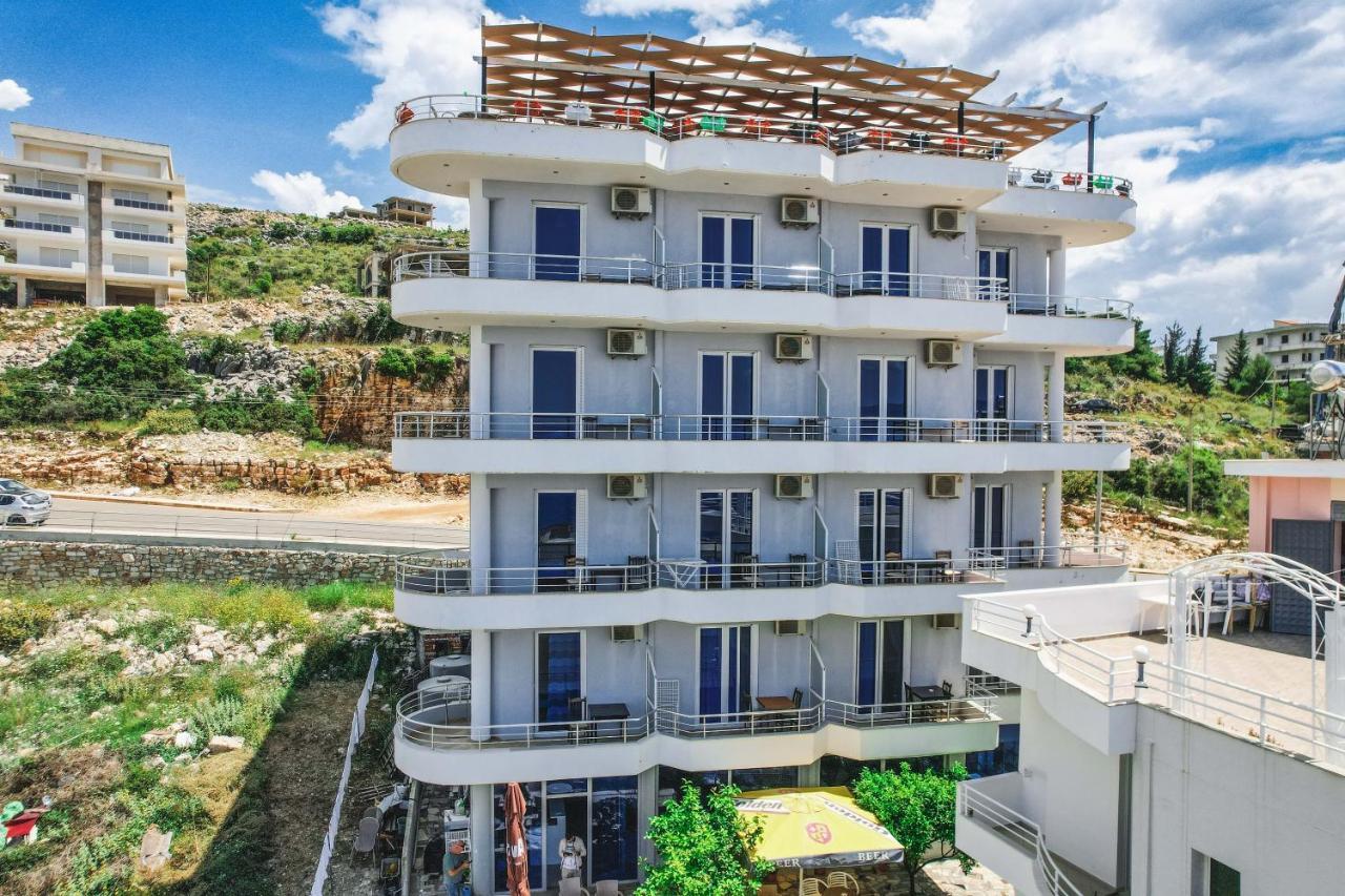 サマー ドリーム ホテル Sarandë エクステリア 写真