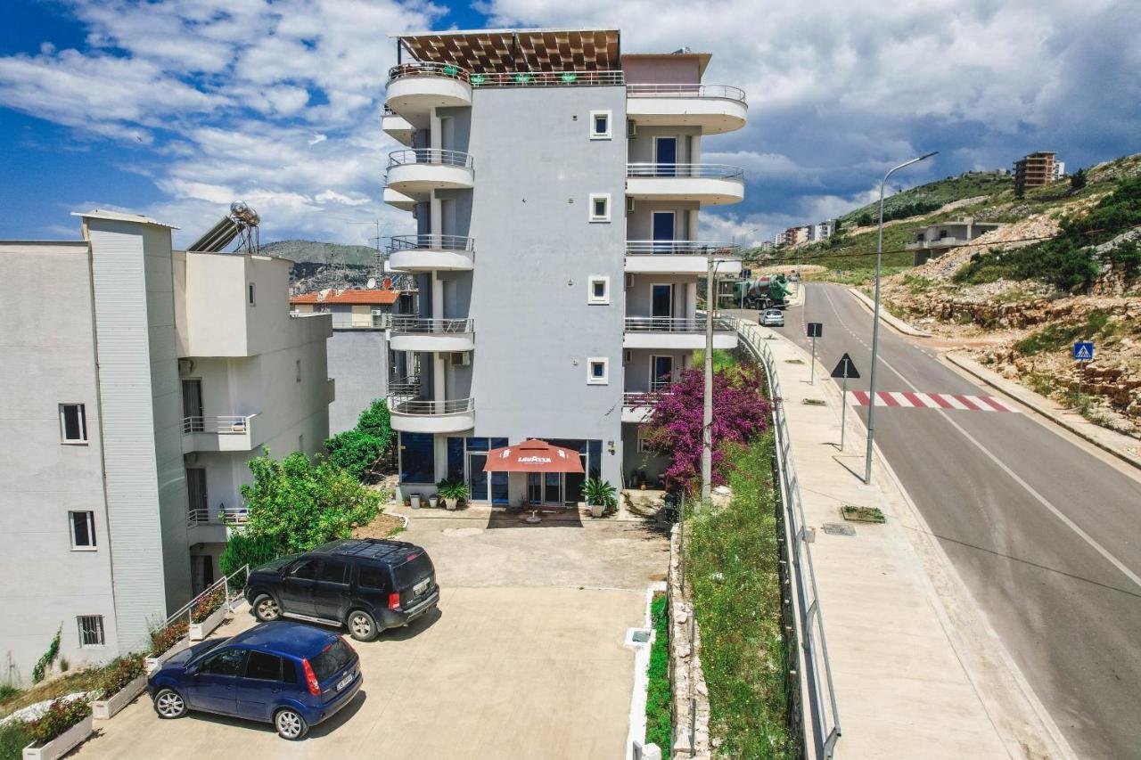 サマー ドリーム ホテル Sarandë エクステリア 写真